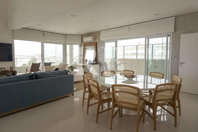 Imagem Imóvel com 8 Quartos à Venda, 697 m² em Riviera - Bertioga Imagem Imóvel com 8 Quartos à Venda, 697 m² em Riviera - Bertioga