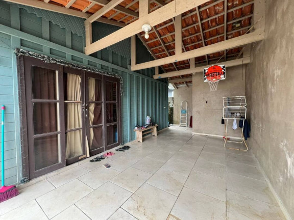 Imagem Casa com 4 Quartos à Venda, 135 m² em Centro - Balneário Barra Do Sul Imagem Casa com 4 Quartos à Venda, 135 m² em Centro - Balneário Barra Do Sul