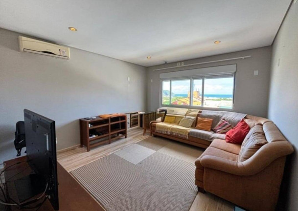 Imagem Casa com 3 Quartos à Venda, 210 m² em Ingleses Do Rio Vermelho - Florianópolis Imagem Casa com 3 Quartos à Venda, 210 m² em Ingleses Do Rio Vermelho - Florianópolis