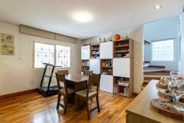 Imagem Casa com 3 Quartos à Venda, 189 m² em Parque Jabaquara - São Paulo Imagem Casa com 3 Quartos à Venda, 189 m² em Parque Jabaquara - São Paulo