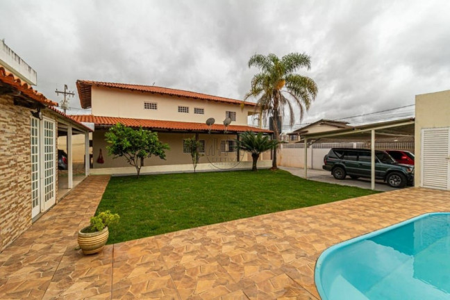 Imagem Casa com 5 Quartos à Venda, 475 m² em Setor Habitacional Arniqueira (águas Claras) - Brasília Imagem Casa com 5 Quartos à Venda, 475 m² em Setor Habitacional Arniqueira (águas Claras) - Brasília