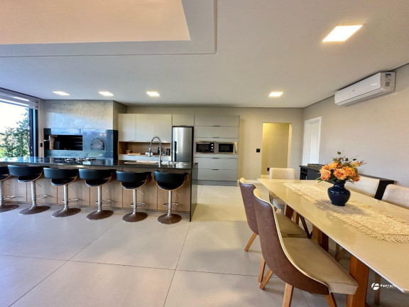 Imagem Casa de Condomínio com 4 Quartos à Venda, 180 m² em Dubai - Capão Da Canoa Imagem Casa de Condomínio com 4 Quartos à Venda, 180 m² em Dubai - Capão Da Canoa