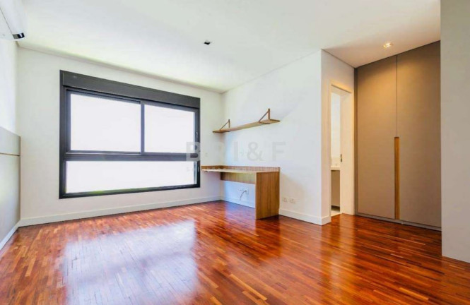 Imagem Casa com 3 Quartos à Venda, 352 m² em Indianópolis - São Paulo Imagem Casa com 3 Quartos à Venda, 352 m² em Indianópolis - São Paulo