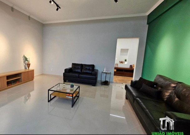 Imagem Casa com 3 Quartos à Venda, 190 m² em Condomínio Villa Real De Bragança - Bragança Paulista Imagem Casa com 3 Quartos à Venda, 190 m² em Condomínio Villa Real De Bragança - Bragança Paulista
