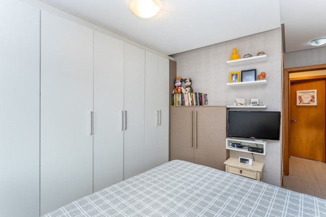 Imagem Imóvel com 2 Quartos à Venda, em Passo Da Areia - Porto Alegre Imagem Imóvel com 2 Quartos à Venda, em Passo Da Areia - Porto Alegre