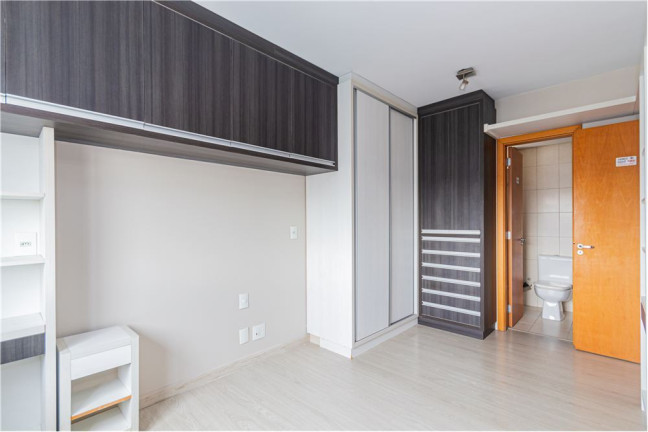 Imagem Apartamento com 2 Quartos à Venda, 86 m² em Menino Deus - Porto Alegre Imagem Apartamento com 2 Quartos à Venda, 86 m² em Menino Deus - Porto Alegre