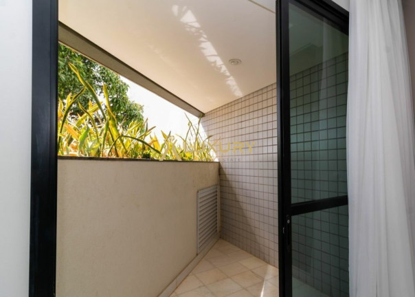 Imagem Imóvel com 4 Quartos à Venda, 251 m² em Sion - Belo Horizonte Imagem Imóvel com 4 Quartos à Venda, 251 m² em Sion - Belo Horizonte