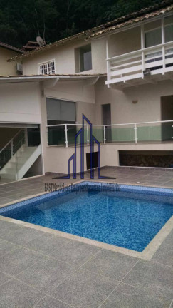 Imagem Casa com 4 Quartos à Venda, em Piratininga - Niterói Imagem Casa com 4 Quartos à Venda, em Piratininga - Niterói