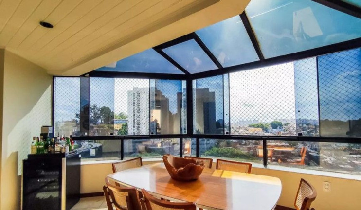Imagem Imóvel com 3 Quartos à Venda, 232 m² em Vila Suzana - São Paulo