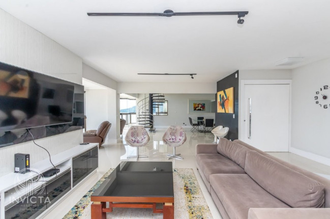 Imagem Cobertura com 5 Quartos à Venda, 623 m² em Centro - Balneário Camboriú Imagem Cobertura com 5 Quartos à Venda, 623 m² em Centro - Balneário Camboriú