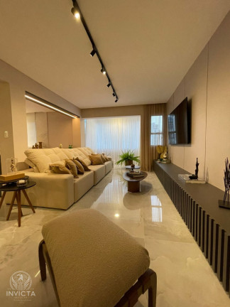 Imagem Cobertura com 4 Quartos à Venda, 234 m² em Centro - Balneário Camboriú Imagem Cobertura com 4 Quartos à Venda, 234 m² em Centro - Balneário Camboriú