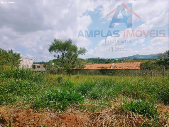 Terreno à Venda, 360 m² em Mateus Leme