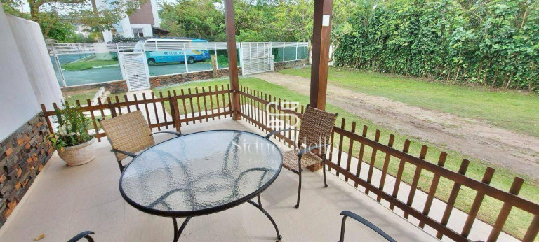 Imagem Casa com 4 Quartos à Venda, 210 m² em Praia Dos Amores - Balneário Camboriú Imagem Casa com 4 Quartos à Venda, 210 m² em Praia Dos Amores - Balneário Camboriú