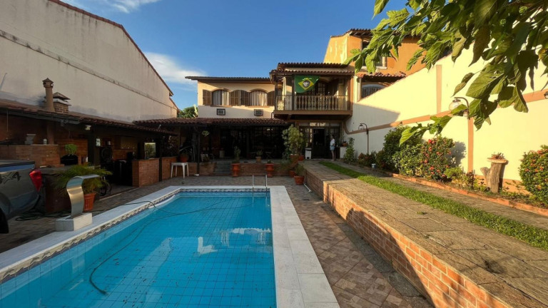 Imagem Casa com 5 Quartos à Venda, 282 m² em Pechincha - Rio De Janeiro Imagem Casa com 5 Quartos à Venda, 282 m² em Pechincha - Rio De Janeiro
