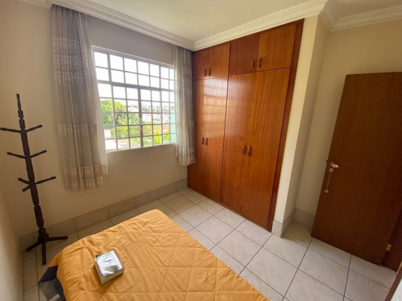 Imagem Casa com 3 Quartos à Venda, 358 m² em Minascaixa - Belo Horizonte Imagem Casa com 3 Quartos à Venda, 358 m² em Minascaixa - Belo Horizonte
