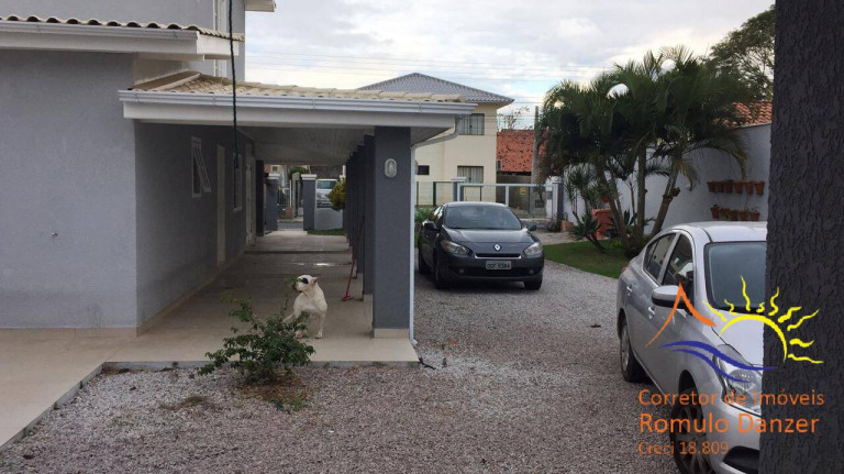 Imagem Casa com 3 Quartos à Venda, 300 m² em Ingleses Do Rio Vermelho - Florianópolis Imagem Casa com 3 Quartos à Venda, 300 m² em Ingleses Do Rio Vermelho - Florianópolis