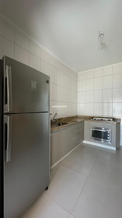 Imagem Casa com 2 Quartos à Venda, 94 m² Imagem Casa com 2 Quartos à Venda, 94 m²