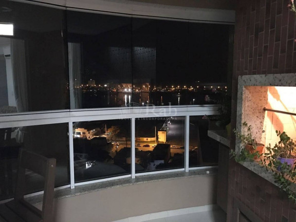 Imagem Apartamento com 2 Quartos à Venda, 80 m² em Centro - Itajaí Imagem Apartamento com 2 Quartos à Venda, 80 m² em Centro - Itajaí