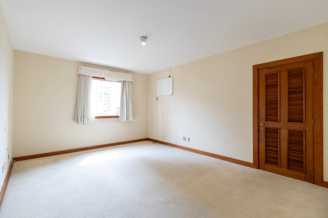 Imagem Apartamento com 3 Quartos à Venda, 325 m² em Moema - São Paulo