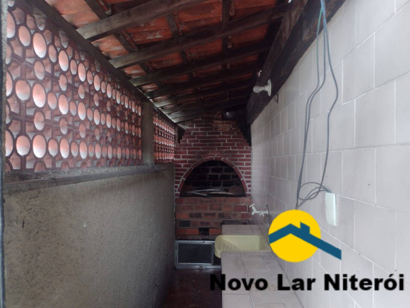 Imagem Casa com 3 Quartos à Venda, 450 m² em Barreto - Niterói Imagem Casa com 3 Quartos à Venda, 450 m² em Barreto - Niterói