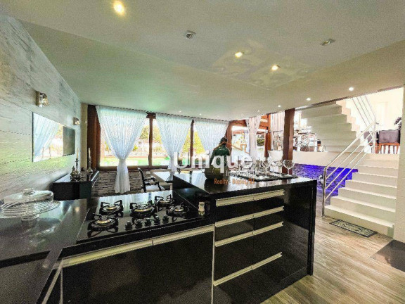 Imagem Casa com 4 Quartos à Venda, 400 m² em Marina - Armação Dos Búzios Imagem Casa com 4 Quartos à Venda, 400 m² em Marina - Armação Dos Búzios