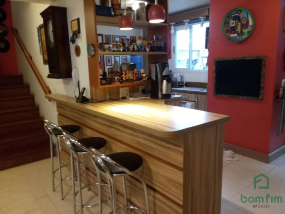 Imagem Sobrado com 3 Quartos à Venda, 150 m² em São Sebastião - Porto Alegre Imagem Sobrado com 3 Quartos à Venda, 150 m² em São Sebastião - Porto Alegre