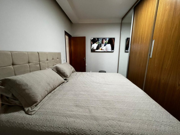 Imagem Casa com 2 Quartos à Venda, 197 m² em Quinta Da Bela Olinda - Bauru Imagem Casa com 2 Quartos à Venda, 197 m² em Quinta Da Bela Olinda - Bauru