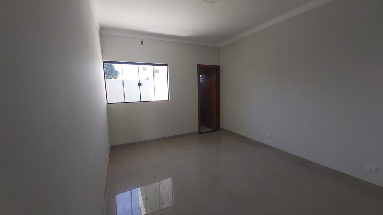 Imagem Casa com 3 Quartos à Venda, 89 m² em Parque Residencial Rita Vieira - Campo Grande