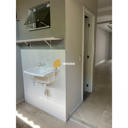 Imagem Sobrado com 2 Quartos à Venda, 64 m² em Areias - Camboriú Imagem Sobrado com 2 Quartos à Venda, 64 m² em Areias - Camboriú
