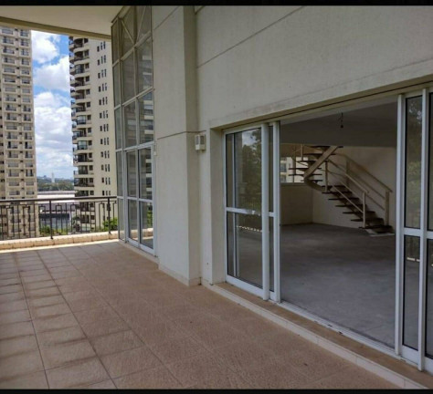 Apartamento com 3 Quartos à Venda, 220 m² em Alphaville - Barueri