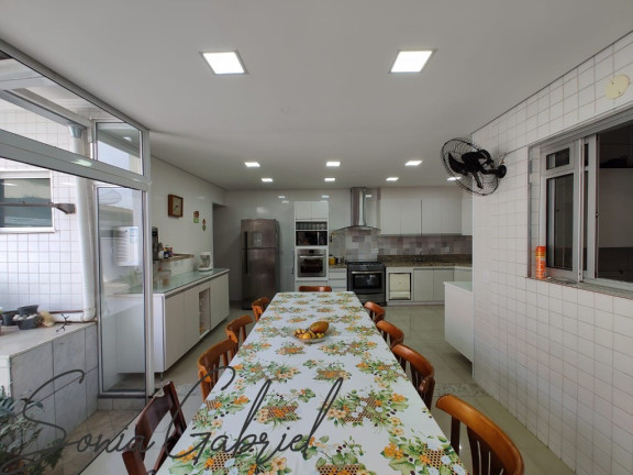 Sobrado com 4 Quartos para Alugar, 400 m² em Nova Vinhedo - Vinhedo