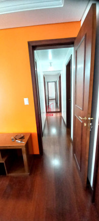 Imagem Apartamento com 3 Quartos à Venda, 61 m² em Cabral - Curitiba