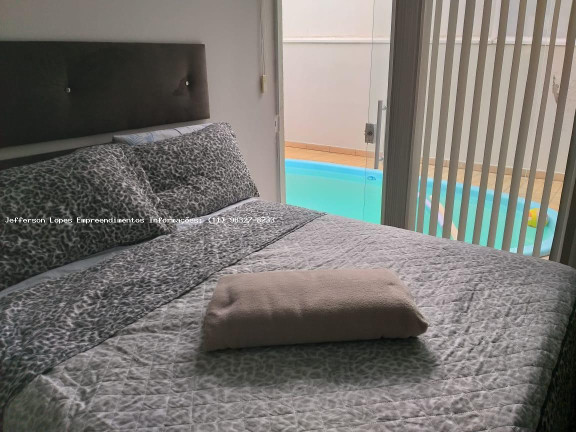 Imagem Casa com 3 Quartos à Venda, 229 m² em Jardim Celani - Salto