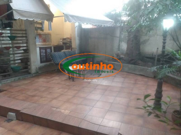 Imagem Casa com 4 Quartos à Venda, 163 m² em Tijuca - Rio De Janeiro Imagem Casa com 4 Quartos à Venda, 163 m² em Tijuca - Rio De Janeiro