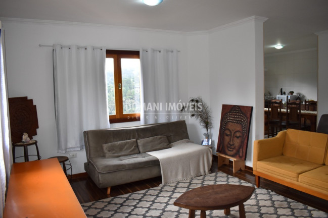 Imagem Casa com 4 Quartos à Venda, 212 m² em Região Do Vale Encantado - Campos Do Jordão Imagem Casa com 4 Quartos à Venda, 212 m² em Região Do Vale Encantado - Campos Do Jordão