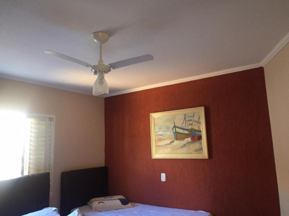 Imagem Casa com 3 Quartos à Venda, 172 m² em Jardim Das Orquideas - Avaré
