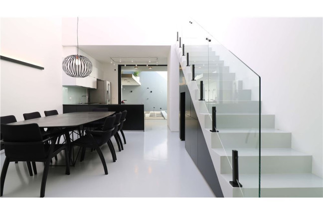 Imagem Casa com 3 Quartos à Venda, em Pinheiros - São Paulo Imagem Casa com 3 Quartos à Venda, em Pinheiros - São Paulo
