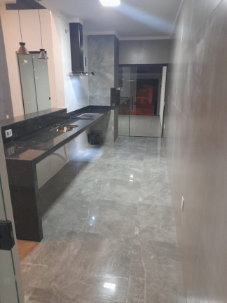 Imagem Casa com 3 Quartos à Venda, 120 m² em Vila Souto - Bauru Imagem Casa com 3 Quartos à Venda, 120 m² em Vila Souto - Bauru