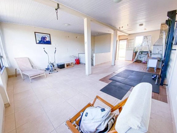 Imagem Casa com 3 Quartos à Venda, 191 m² em Rubem Berta - Porto Alegre Imagem Casa com 3 Quartos à Venda, 191 m² em Rubem Berta - Porto Alegre