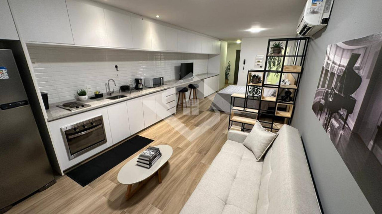 Imagem Apartamento com 1 Quarto à Venda, 70 m² em Ipanema - Rio De Janeiro Imagem Apartamento com 1 Quarto à Venda, 70 m² em Ipanema - Rio De Janeiro