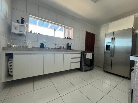 Imagem Cobertura com 3 Quartos à Venda, 130 m² em Centro - São Pedro Da Aldeia
