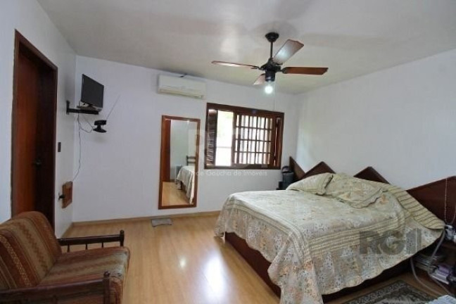 Imagem Casa com 3 Quartos à Venda, 223 m² em Tristeza - Porto Alegre Imagem Casa com 3 Quartos à Venda, 223 m² em Tristeza - Porto Alegre
