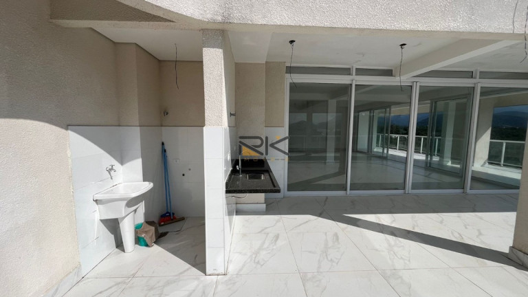 Imagem Cobertura com 3 Quartos à Venda, 300 m² em Barra Da Lagoa - Ubatuba