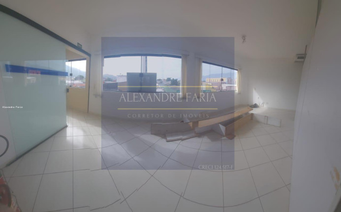Imóvel Comercial para Alugar, 145 m² em Centro - São Sebastião