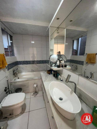 Imagem Apartamento com 3 Quartos à Venda, 123 m² em Rio Branco - Porto Alegre