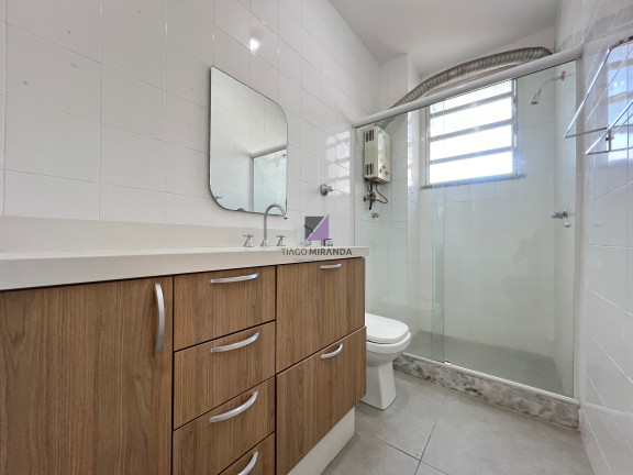 Imagem Imóvel com 2 Quartos à Venda, 65 m² em Maracanã - Rio De Janeiro Imagem Imóvel com 2 Quartos à Venda, 65 m² em Maracanã - Rio De Janeiro