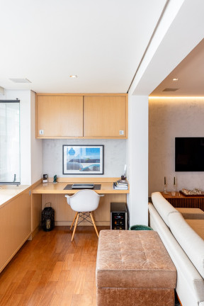 Imagem Apartamento com 3 Quartos à Venda, 137 m² em Moema - São Paulo