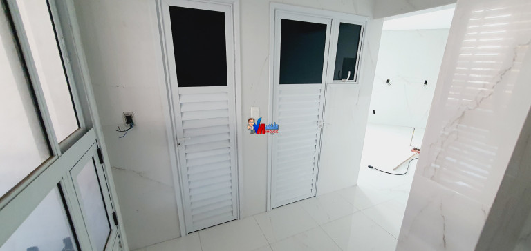 Imagem Apartamento com 5 Quartos à Venda, 300 m² em Adrianópolis - Manaus