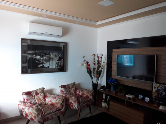 Imagem Casa com 3 Quartos à Venda, 300 m² em Santíssimo - Rio De Janeiro