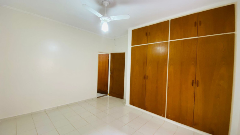 Imagem Casa com 4 Quartos à Venda, 162 m² em Jardim São José - Ribeirão Preto Imagem Casa com 4 Quartos à Venda, 162 m² em Jardim São José - Ribeirão Preto